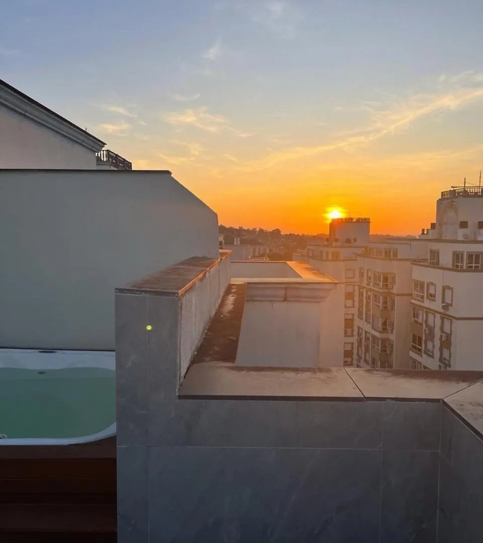 Cobertura Duplex Com Vista E Jacuzzi Para 6 Pessoas Porto Alegre 0*,